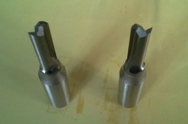 Карбид сдержанный маршрутизатором прямой каннелюры CNC TC0111 твердый Straignt сдержанное с стальным хвостовиком